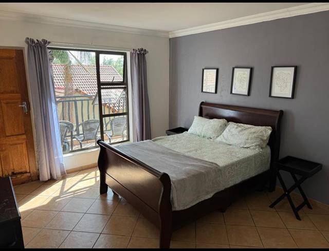 3 BEDROOM HOUSE FOR SALE IN RASLOUW MANOR